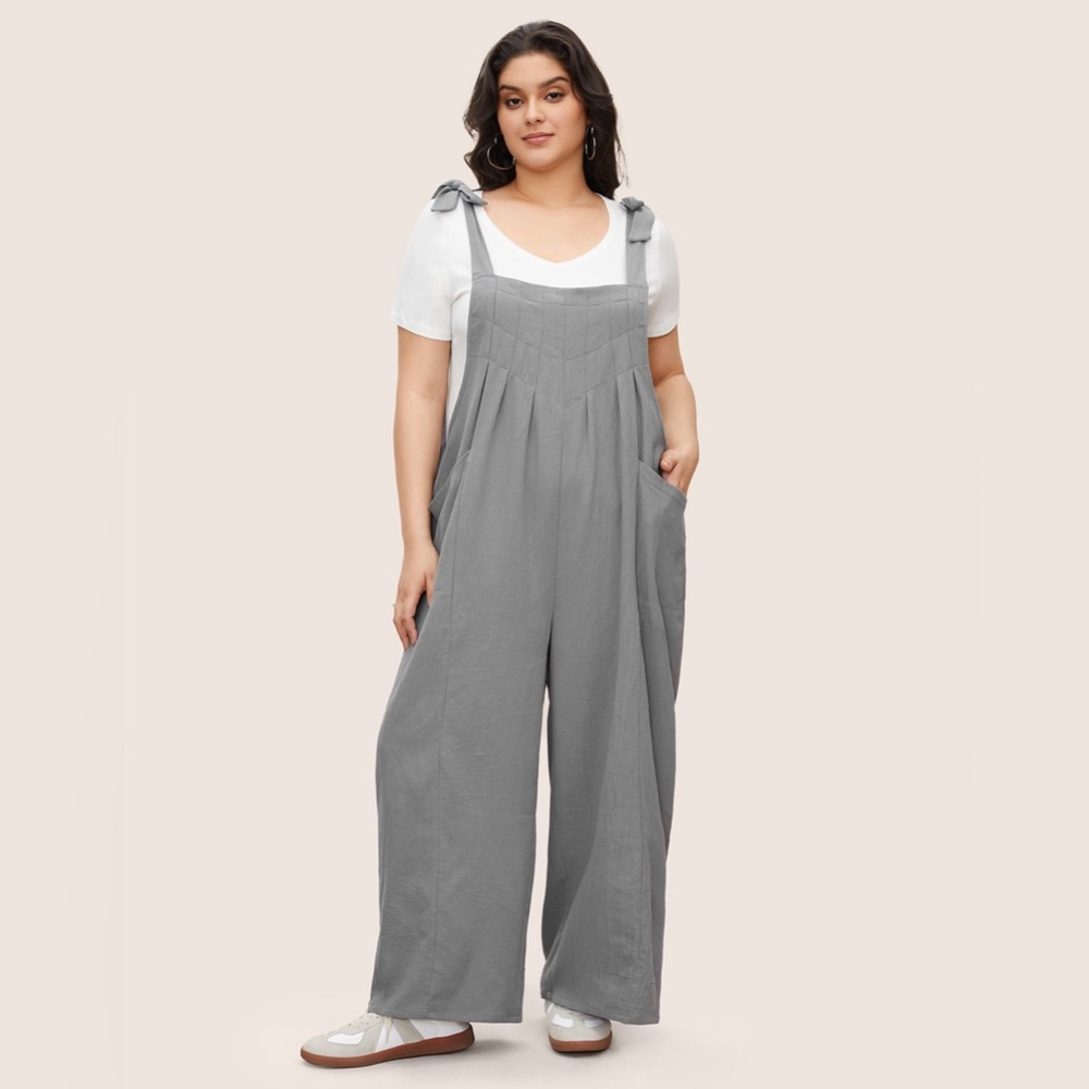 BloomChic Solid Pleated Detail Pocket Knotted Shoulder Overall Jumpsuit